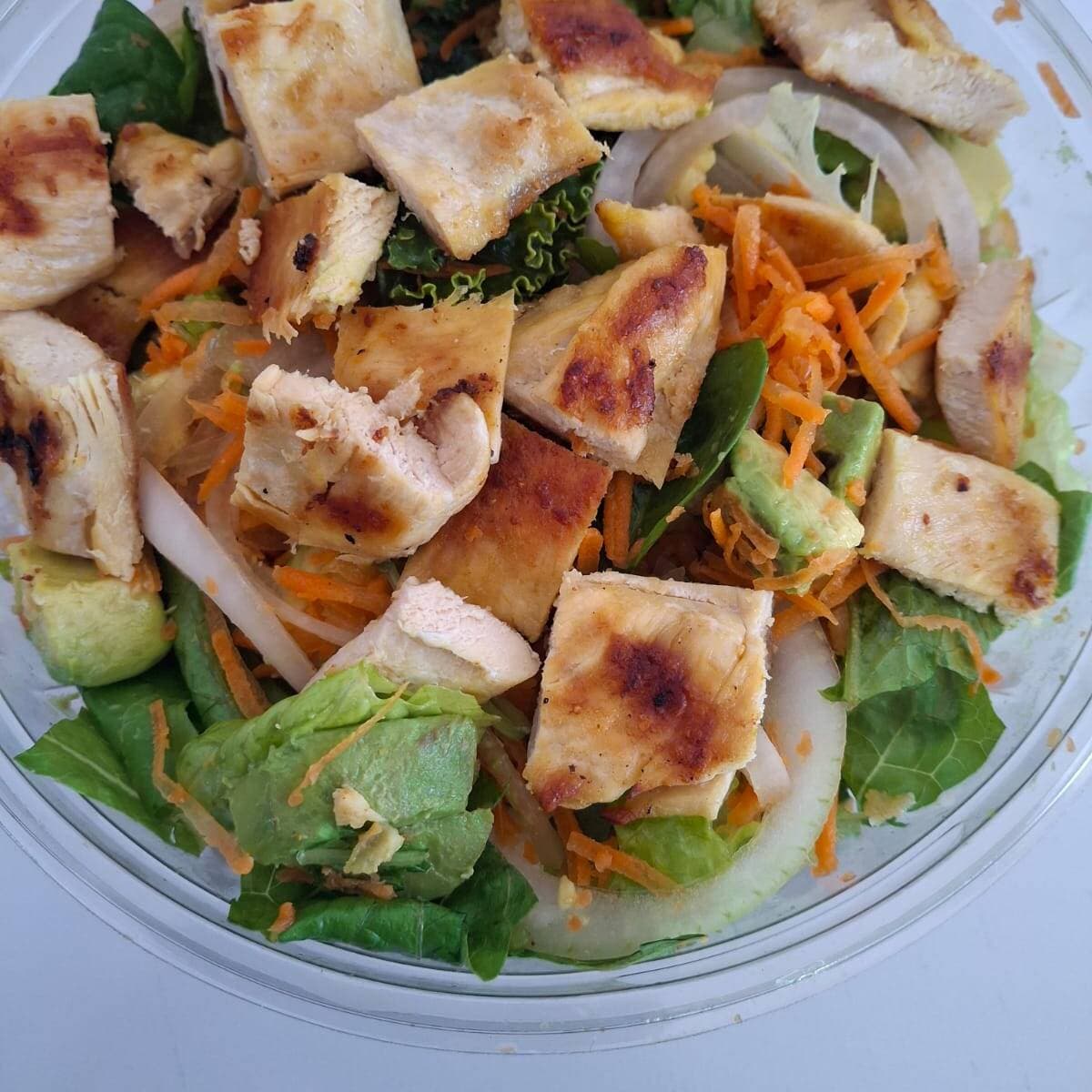 Ensalada Pollo