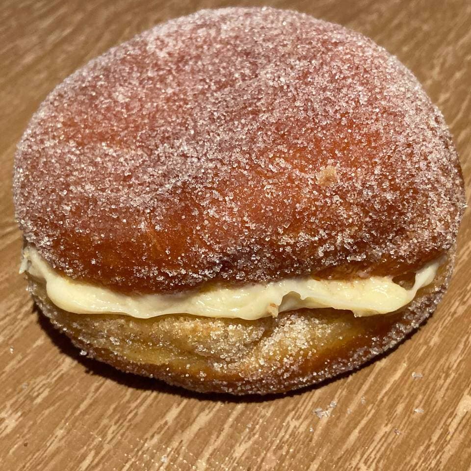 Berlinesa de Crema Pastelera