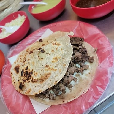 Combo Sincronizada con Carne + Coca Cola