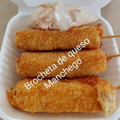 BROCHETAS DE QUESO