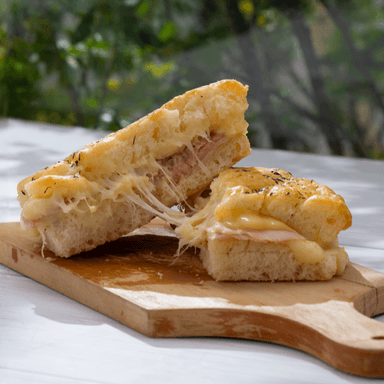 Sándwich Mixto en Focaccia
