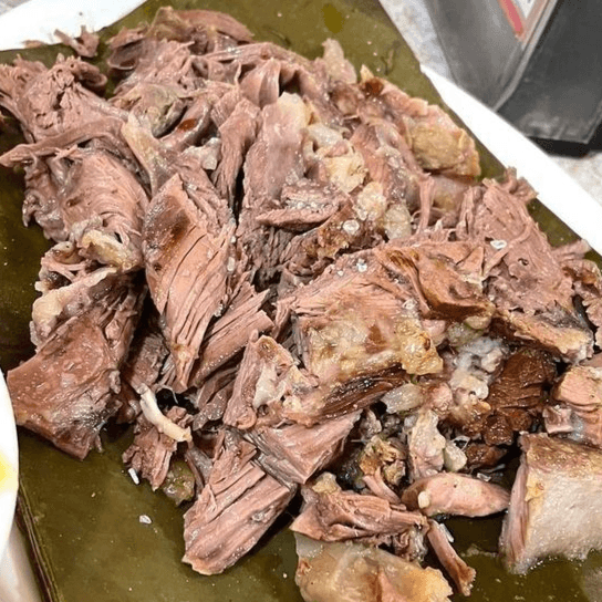 Combo 1/4 De Barbacoa + 2 Consomés