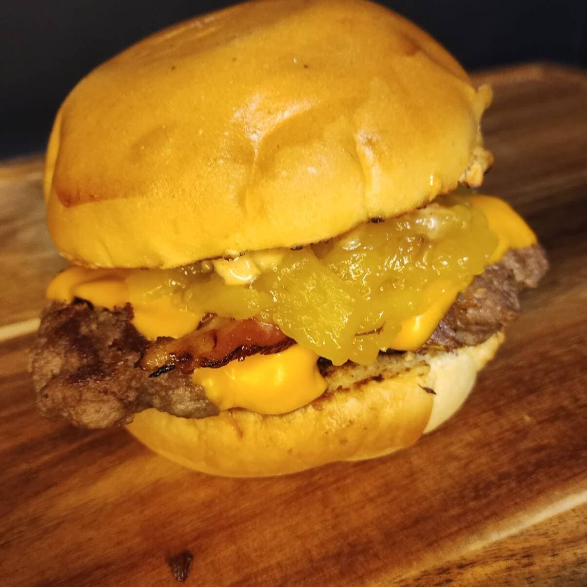 PIN APPLLE BURGUER