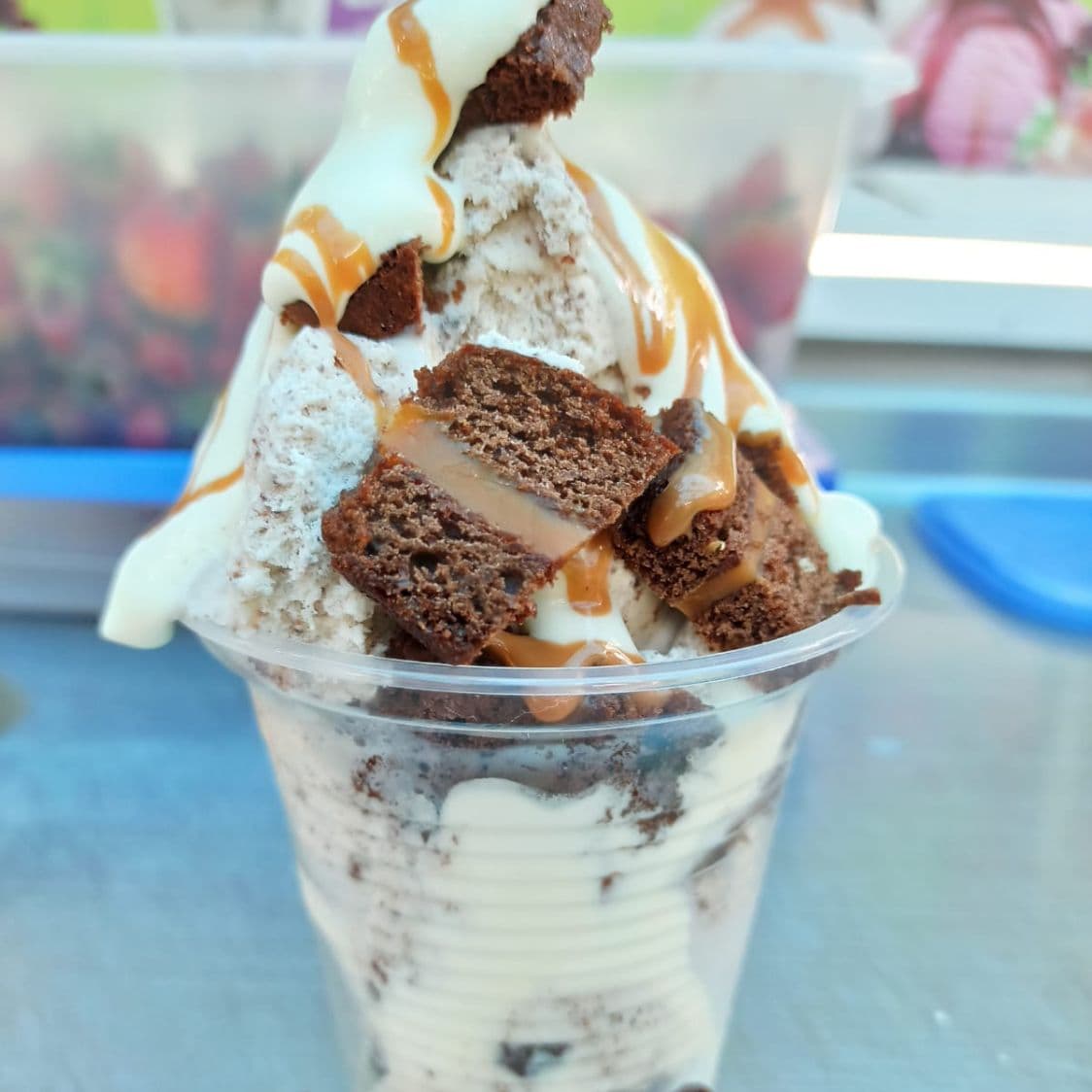 Brownie con Helado