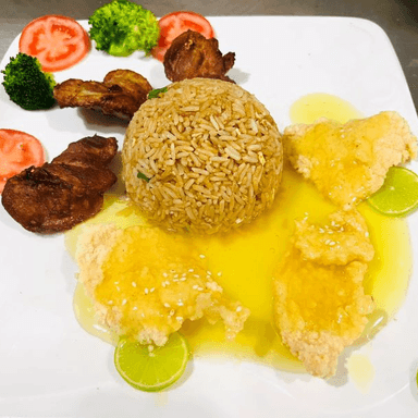 POLLO EN TROZOS + CHAUFA+ LIMONKAY