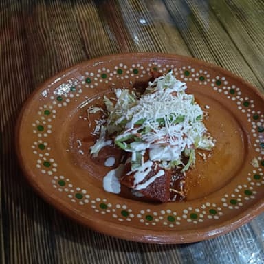 ENCHILADA ROJA DE POLLO