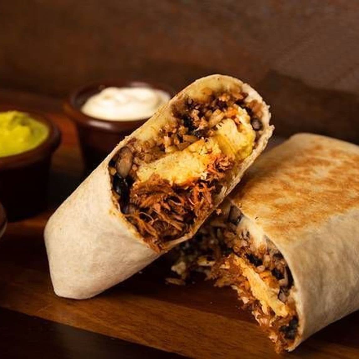 Pintoburrito con Carne Mechada