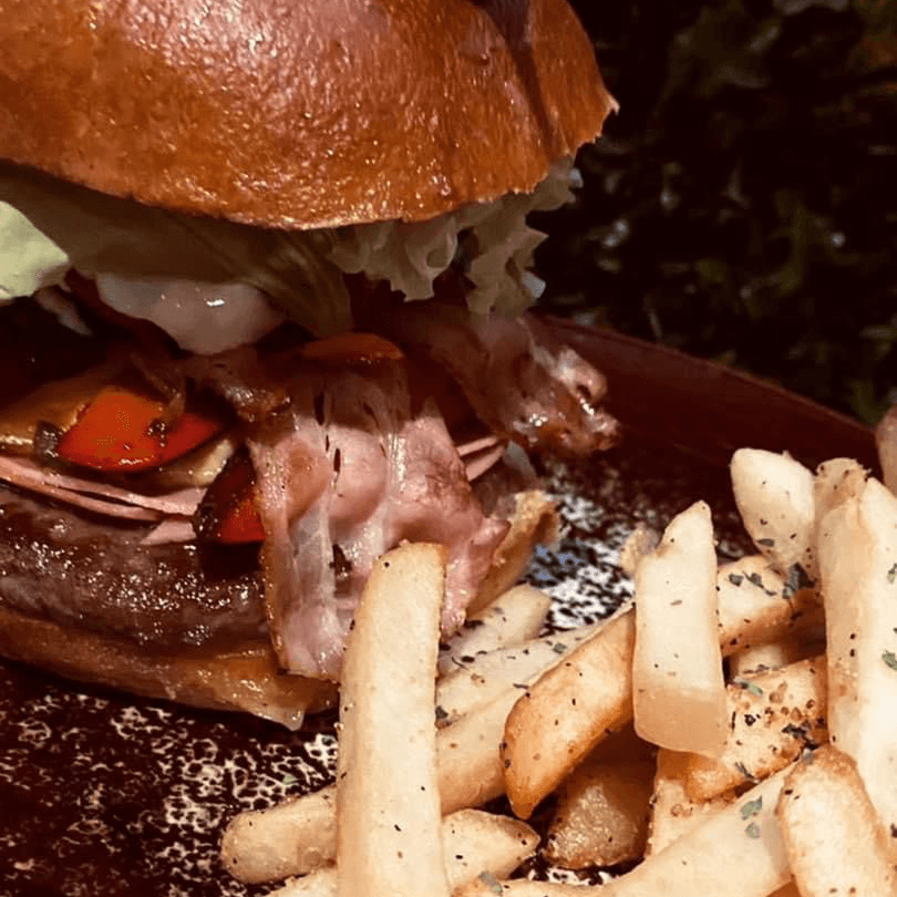 Hamburguesa con papas