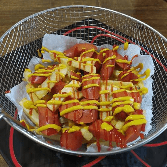 Salchipapas