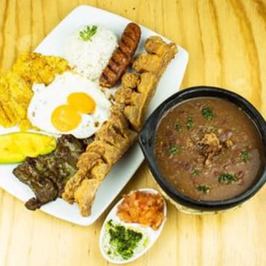 Bandeja Paisa.