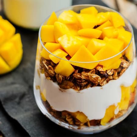 Mango Parfait de 16 Oz.