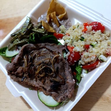 Bistec Encebollado