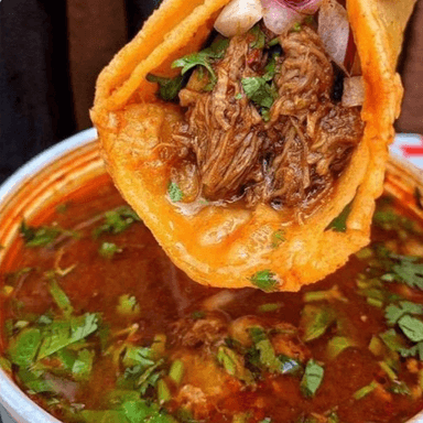 PLATO DE BIRRIA CHICO