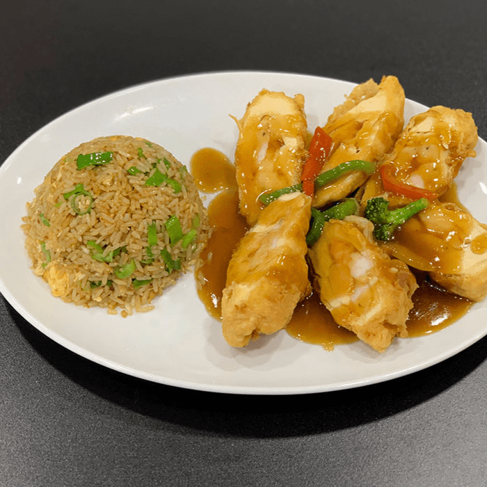 Menú Enrollado con Salsa de Ostión