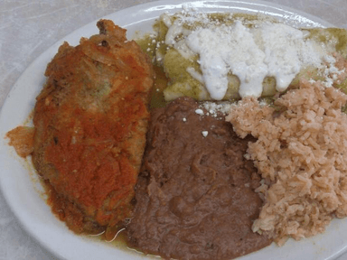 Combinación Chile y 2 Enchiladas Verdes