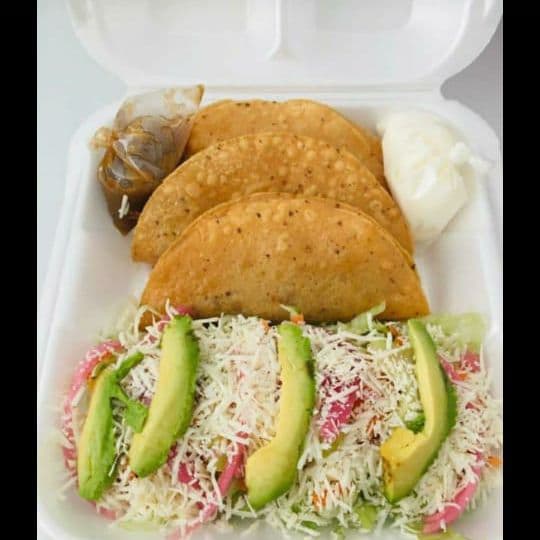 Tacos dorados,3 piezas