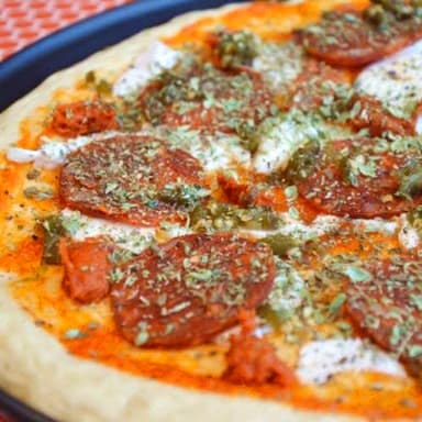 Pizza Mediana Especial Chorizo Argentino