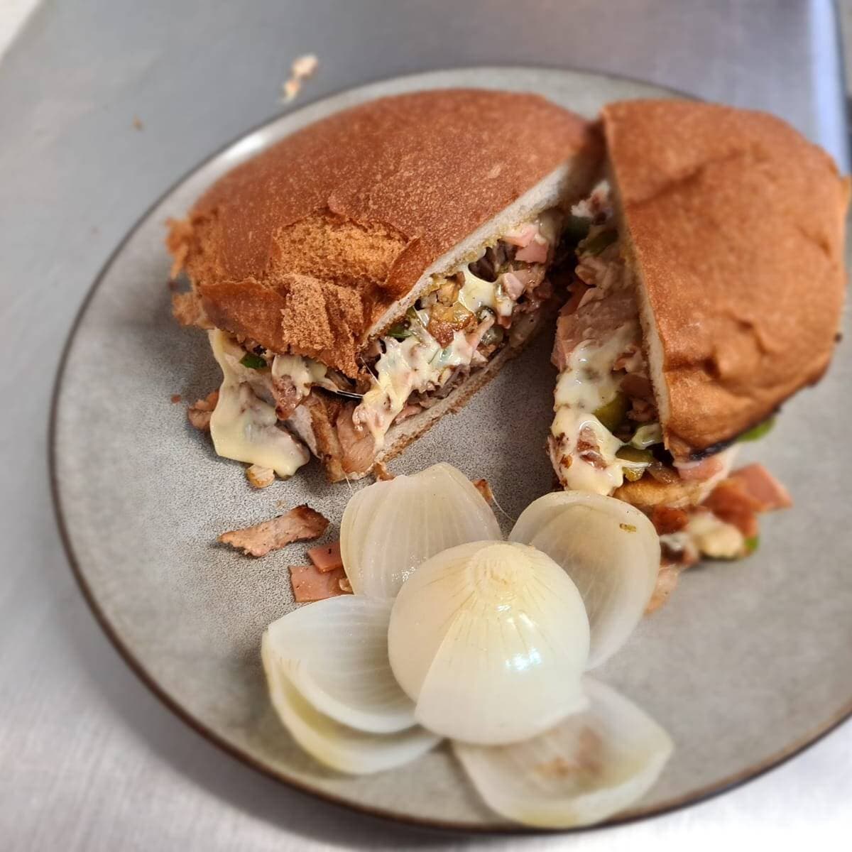 TORTA DE BISTEC