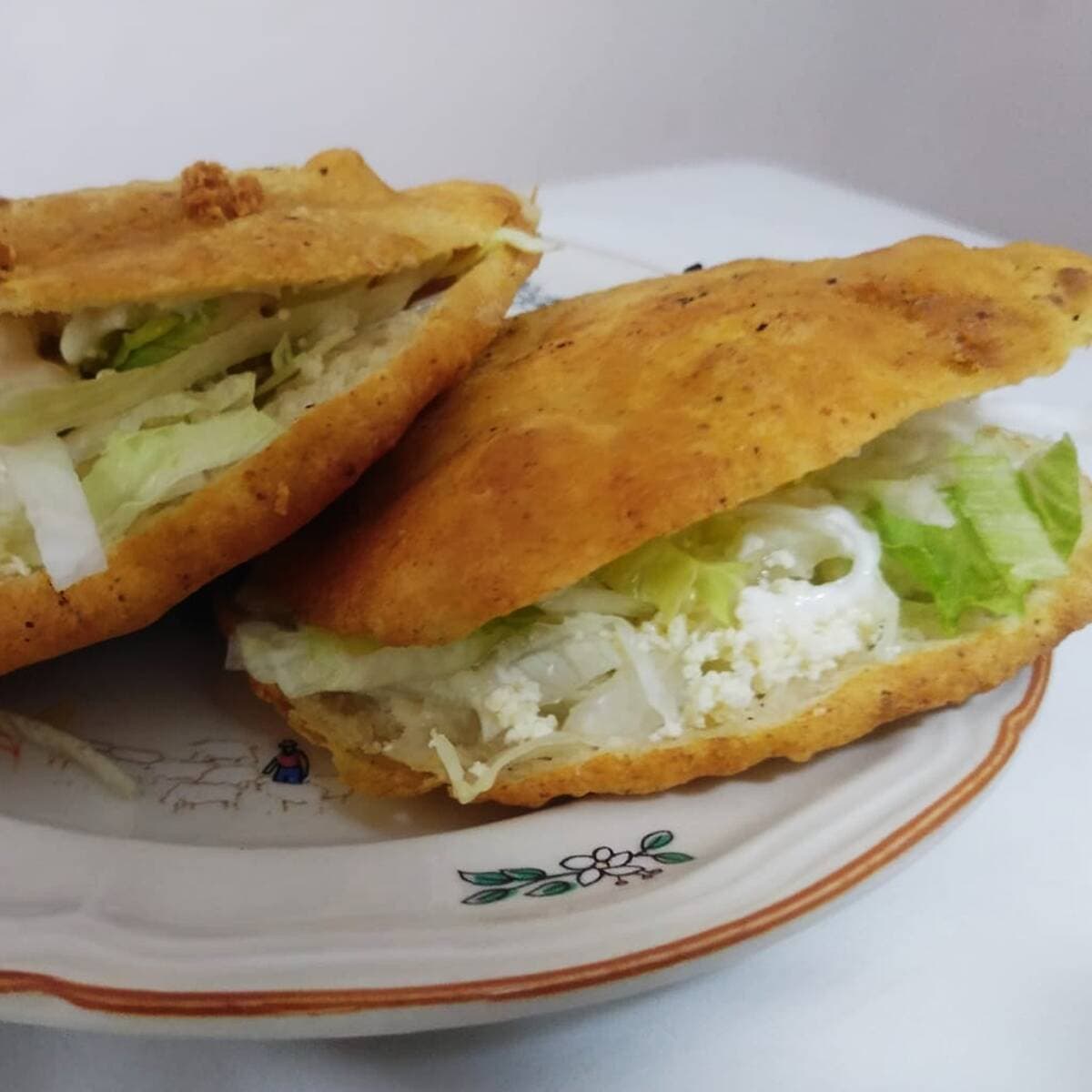 Combo Triple Queso y Agua de Sabor