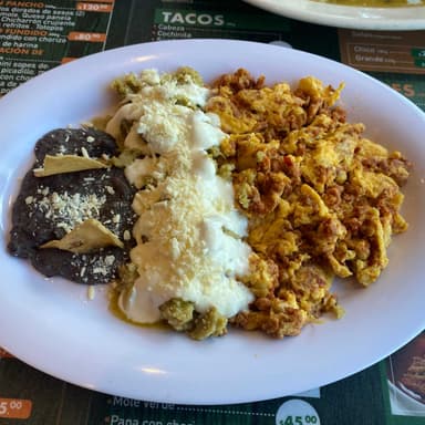 Huevos Toluqueños