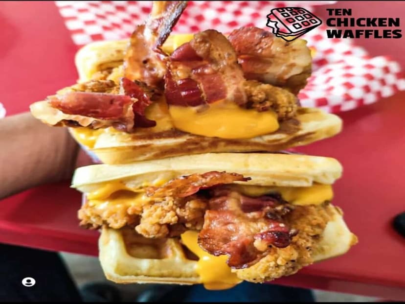 Ten Chicken Waffles Centro