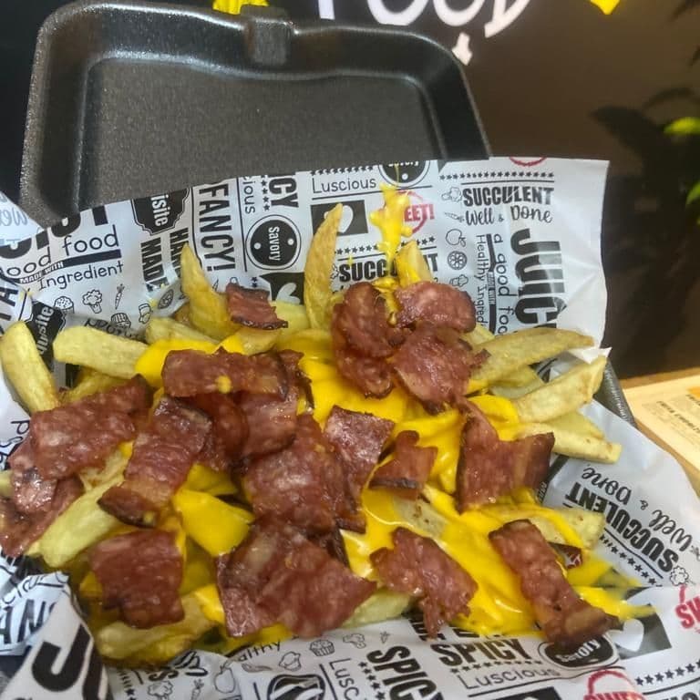Las Fritas Cheddar con Tocineta