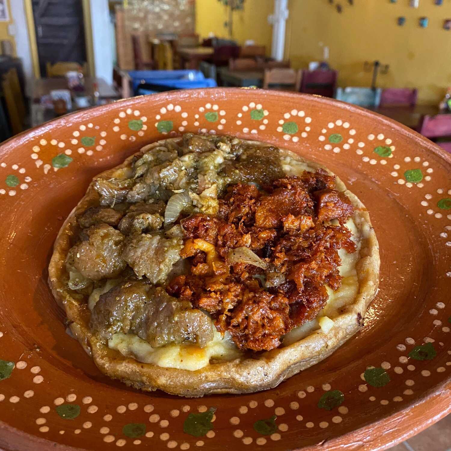 Pellizcada de Chicharrón Prensado Rojo