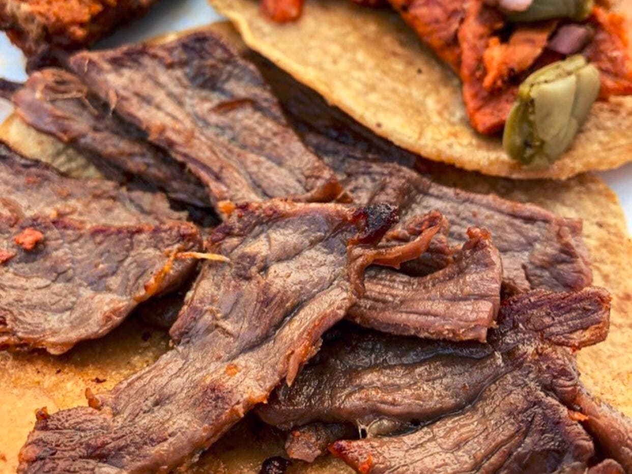 Los Tacos Gigantes de Cecina (Metepec)