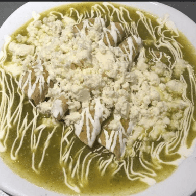 Enchiladas Verdes o Rojas