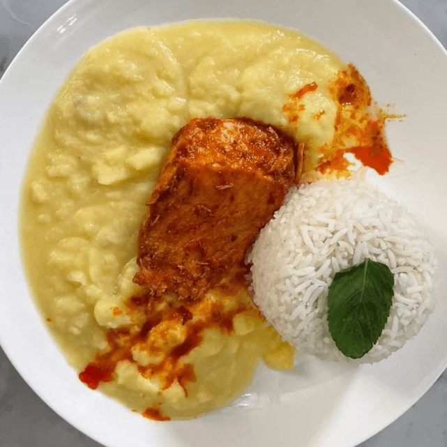 Puré con Asado