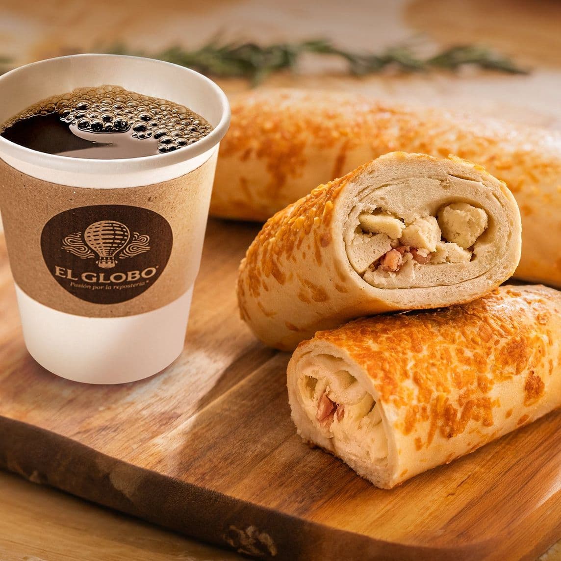 Combo Chicken Bake + Café 12 oz