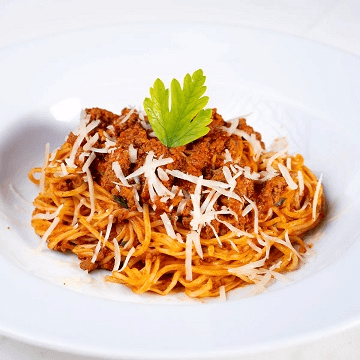 SPAGUETTI AL RAGÚ