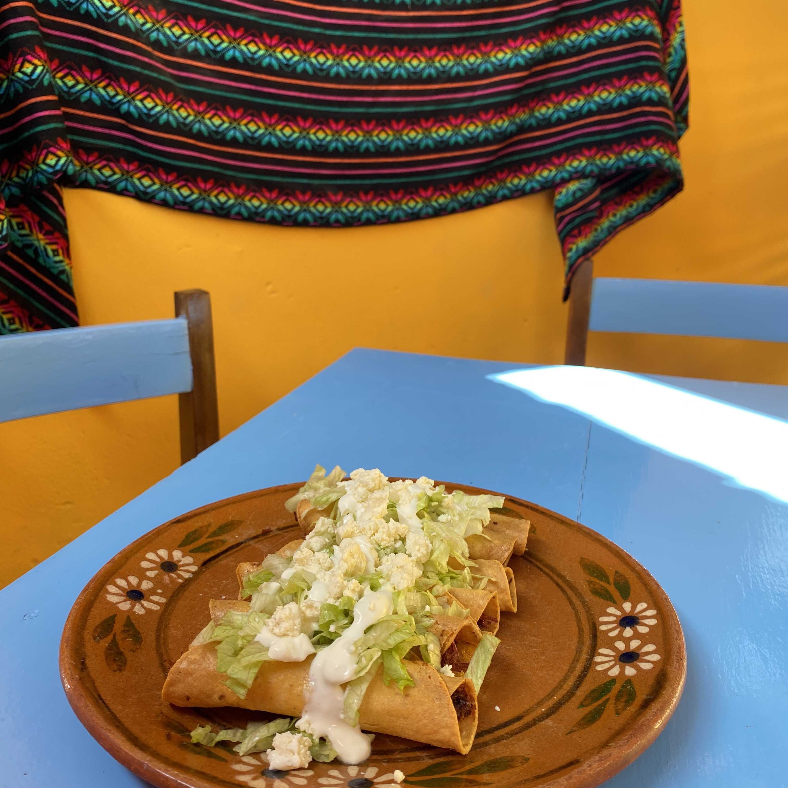Flautas de Birrria 6 Pzas