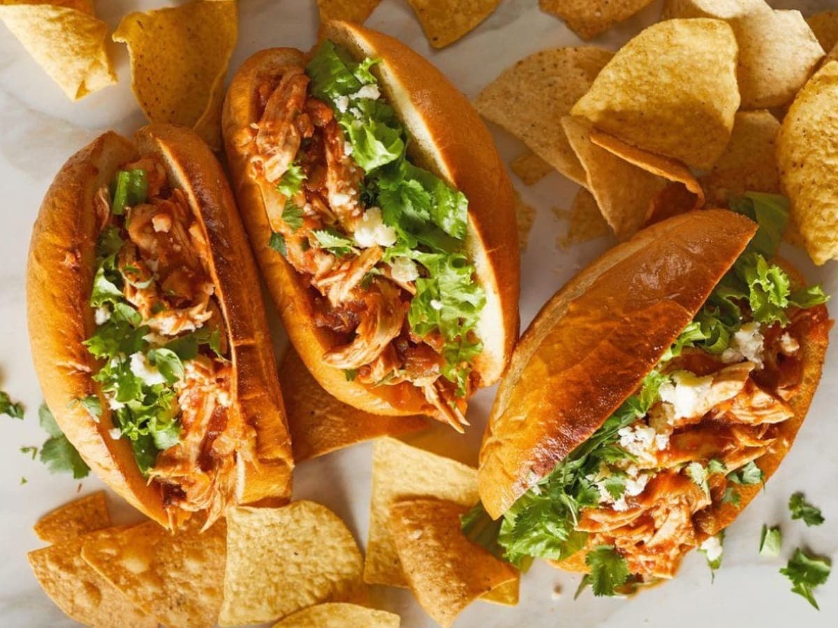 Punto y Coma PAPAS RELLENAS Y TORTAS