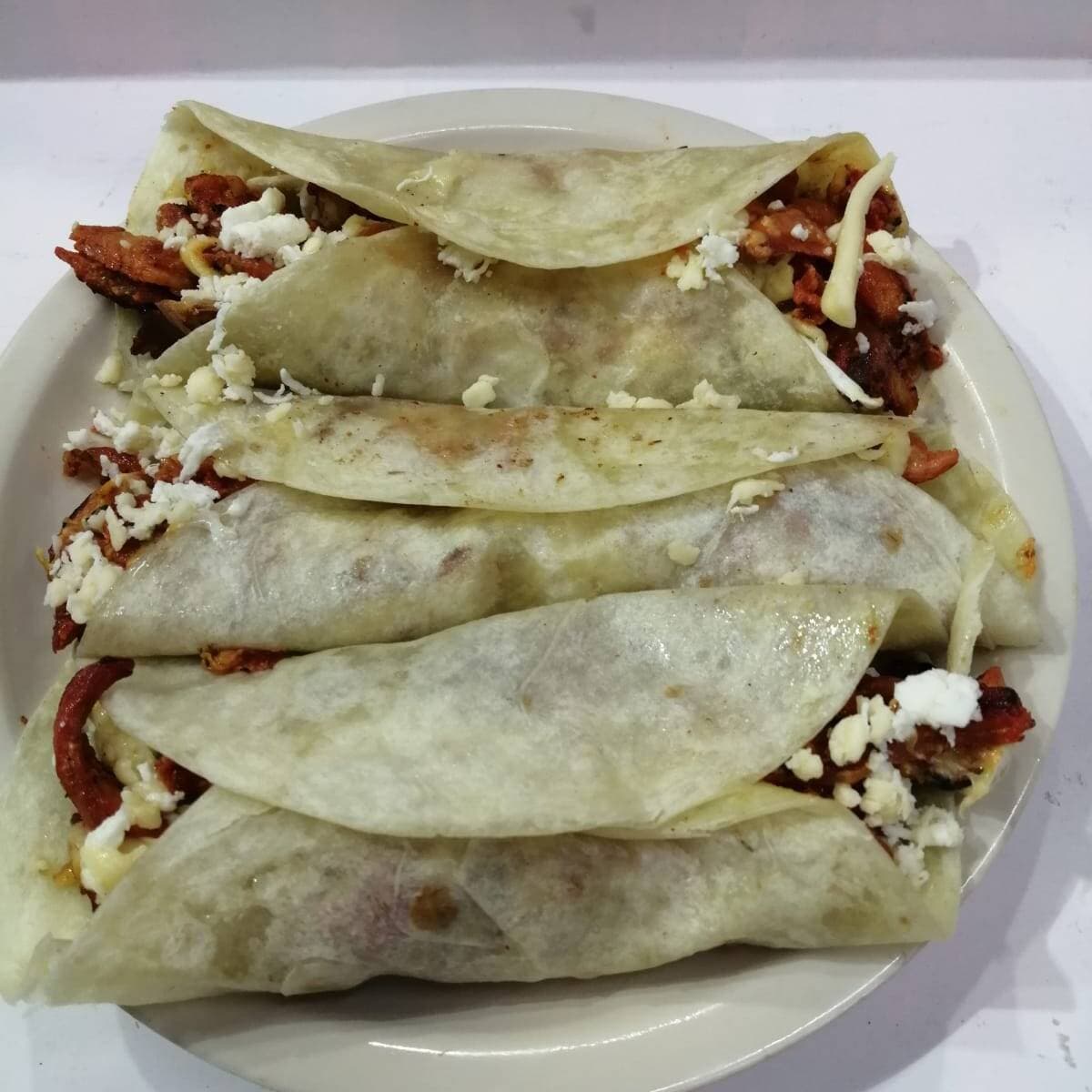 Orden de Pastor con Queso y Tortilla de Harina