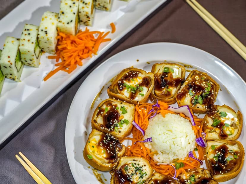 Komaki Sushi (Suc. Aztecas)