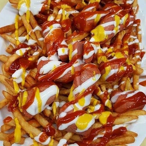 SALCHIPAPAS