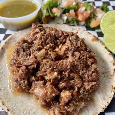 2 Tacos Cabeza + 1 Taco Barbacoa + Coca Cola