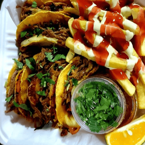 4 Tacos de Birria con Papas