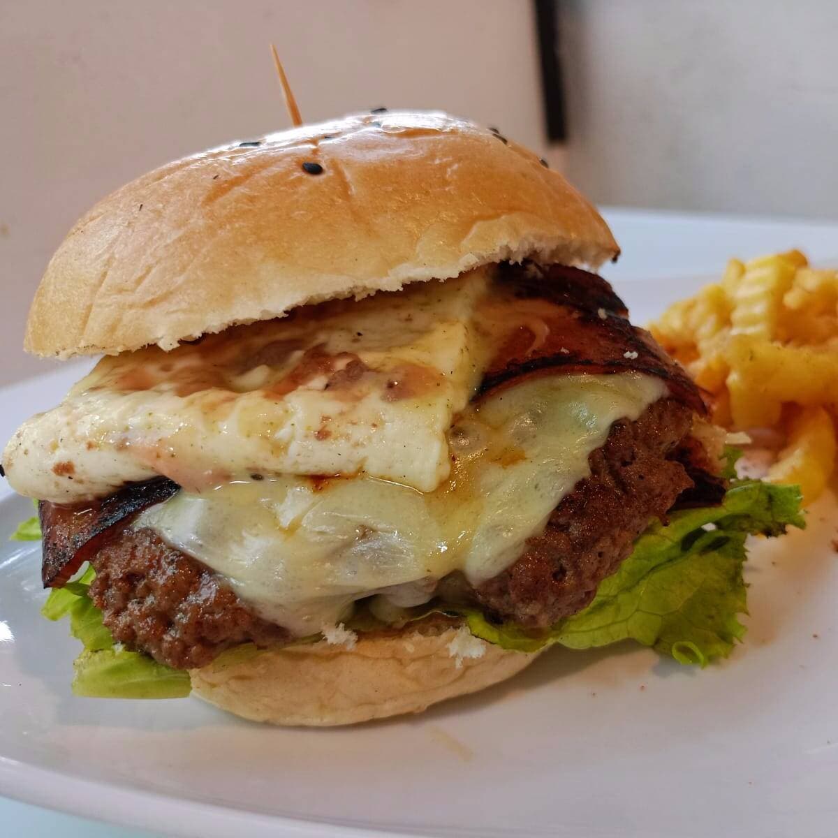 Queen Burger