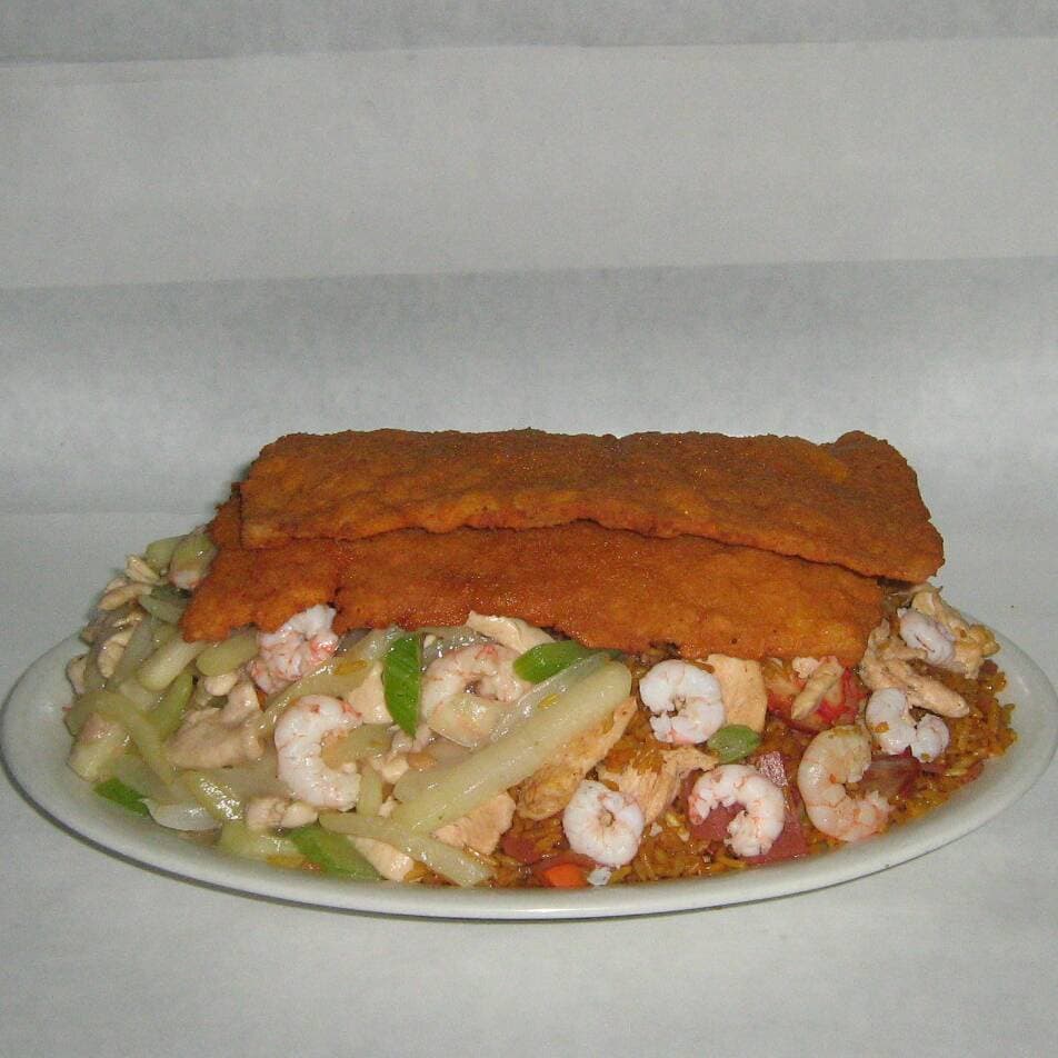 Combo Arroz Chino con Chow Suey y Chueta (2 Pers)