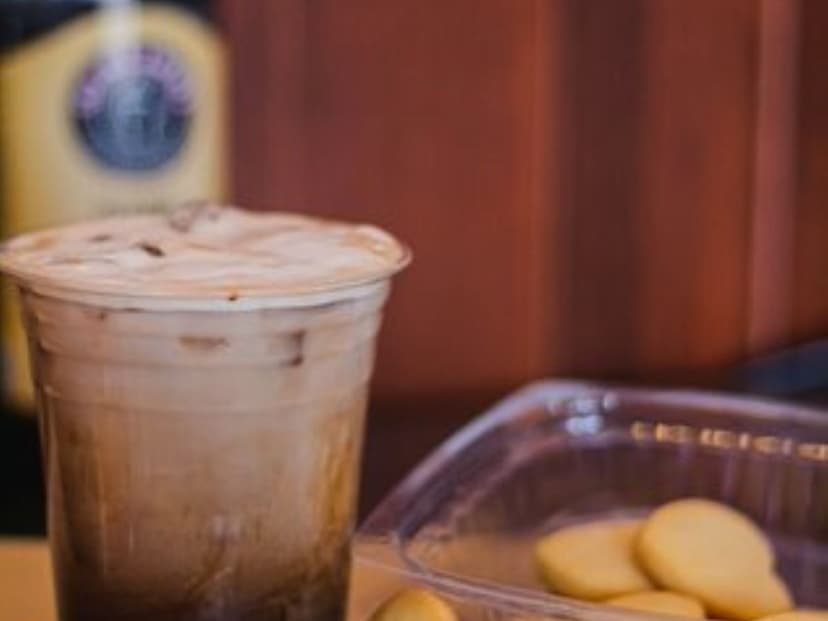 Bread and Coffe