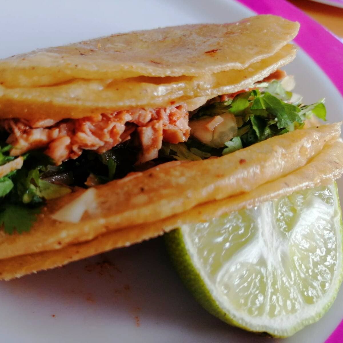 COMBO 1 (1 T.B; 1 T.S,  1 Chile y consome)