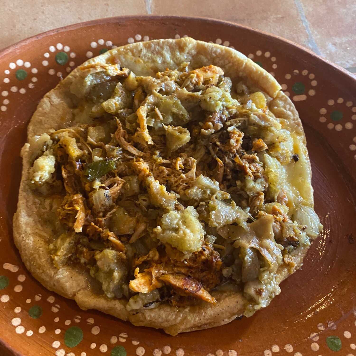 Pellizcada de Chicharrón Rojo (Prensado)