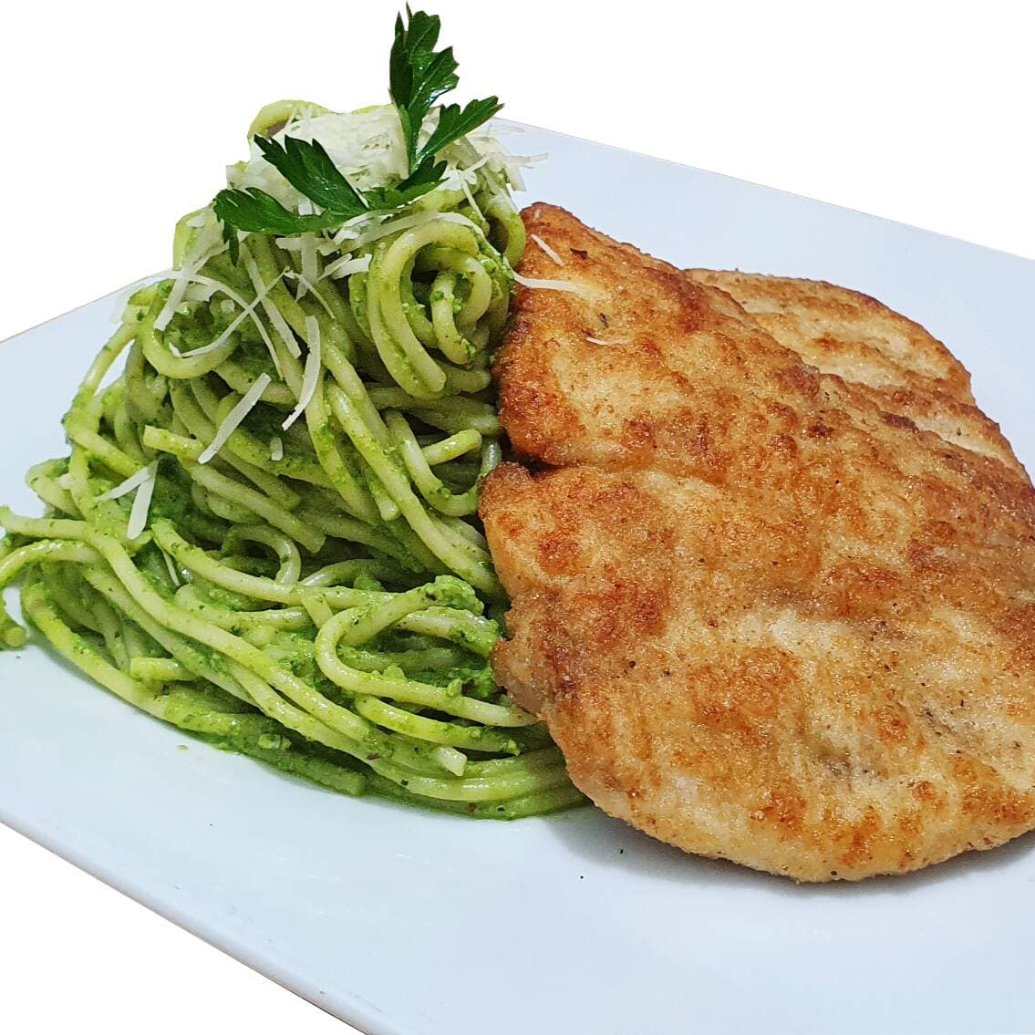 Spaghetti con Milanesa a la Parrilla