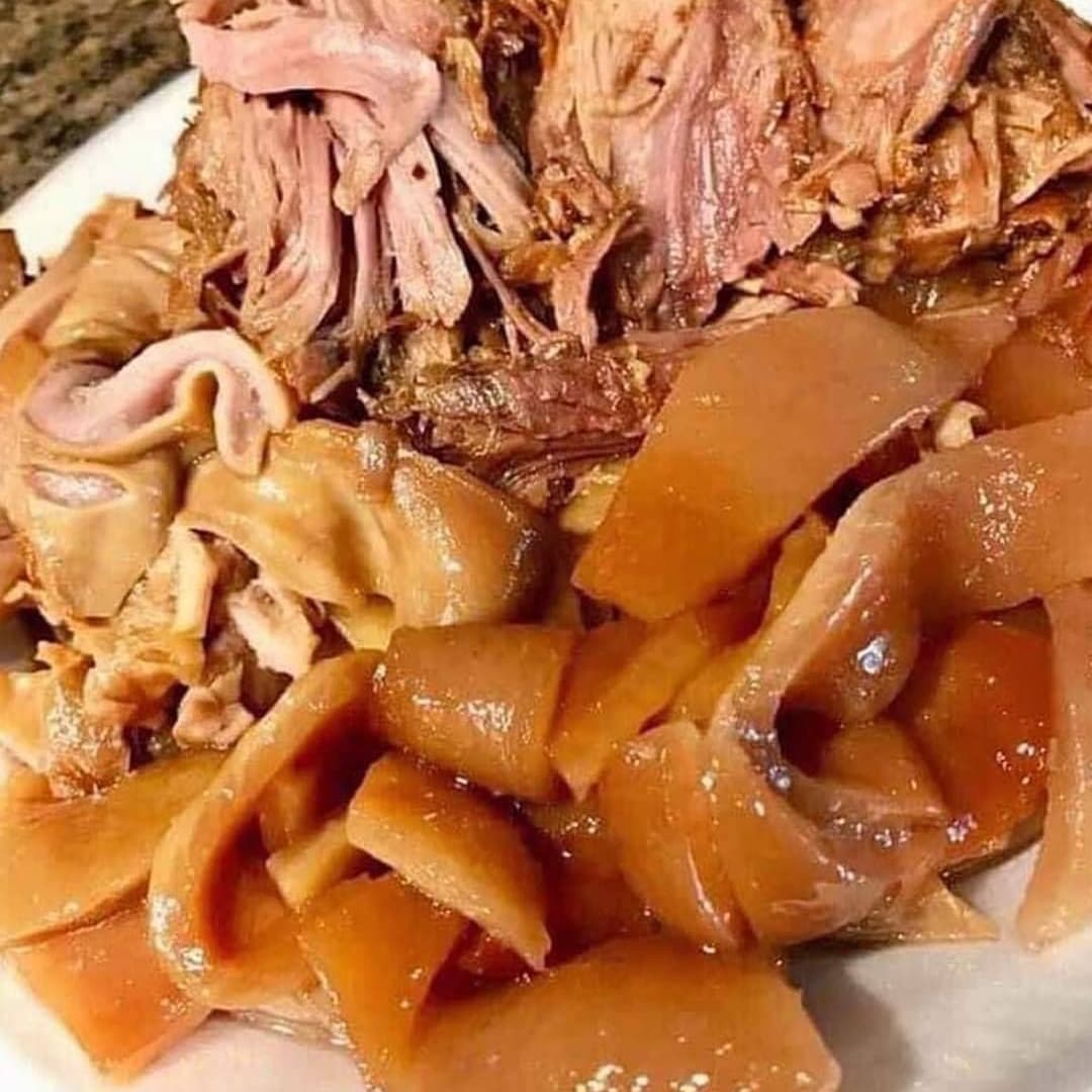 1K carnitas surtida