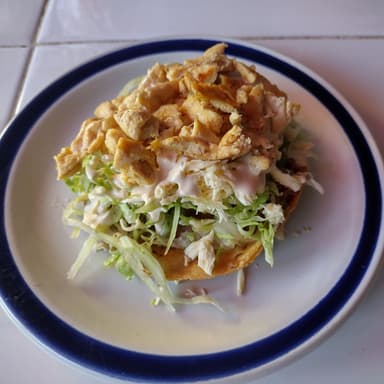 Tostada de pollo