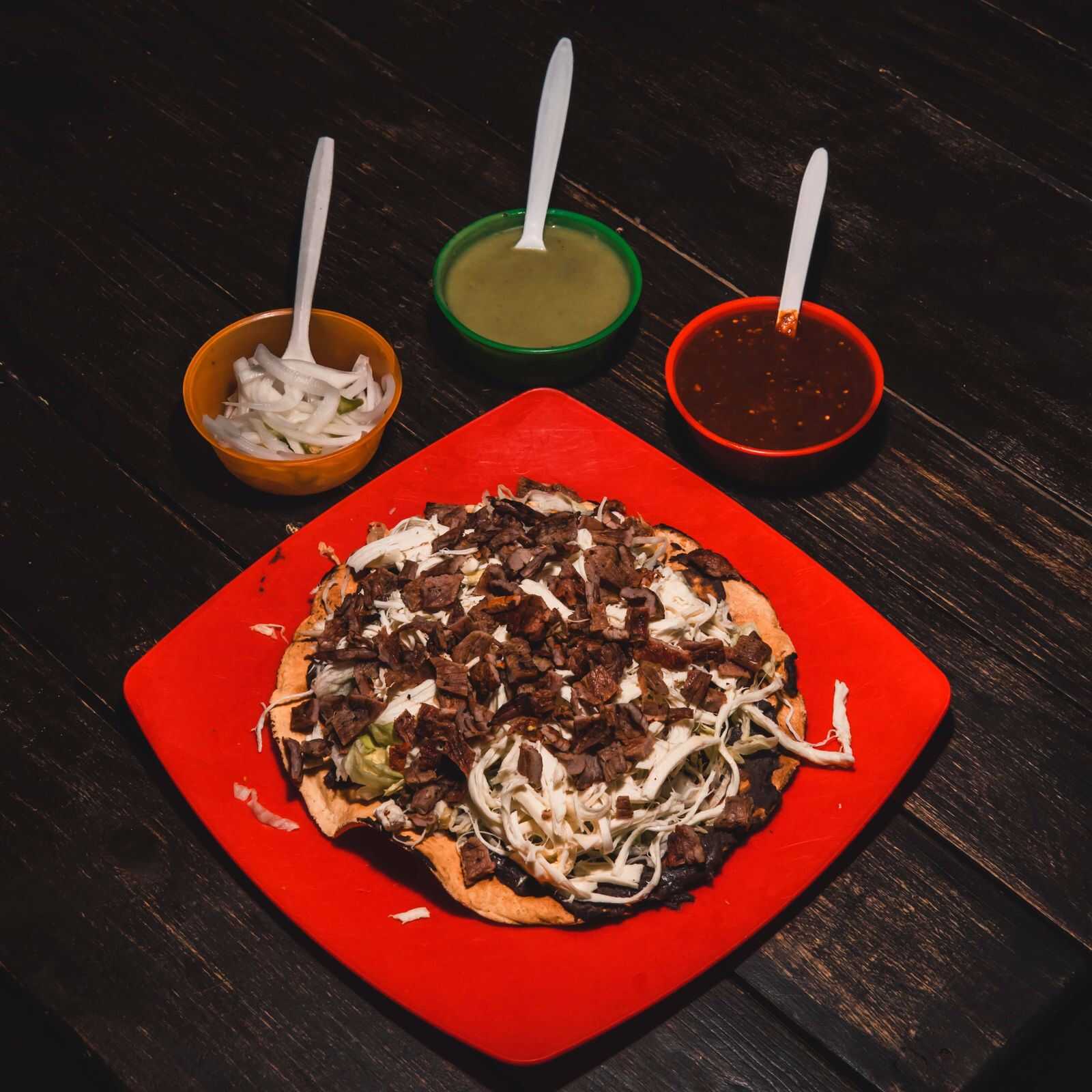 Tostada con Tasajo