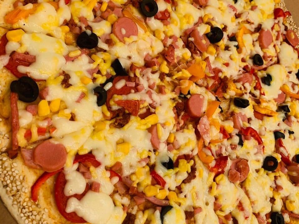 Pizza Especial Familiar Carrera