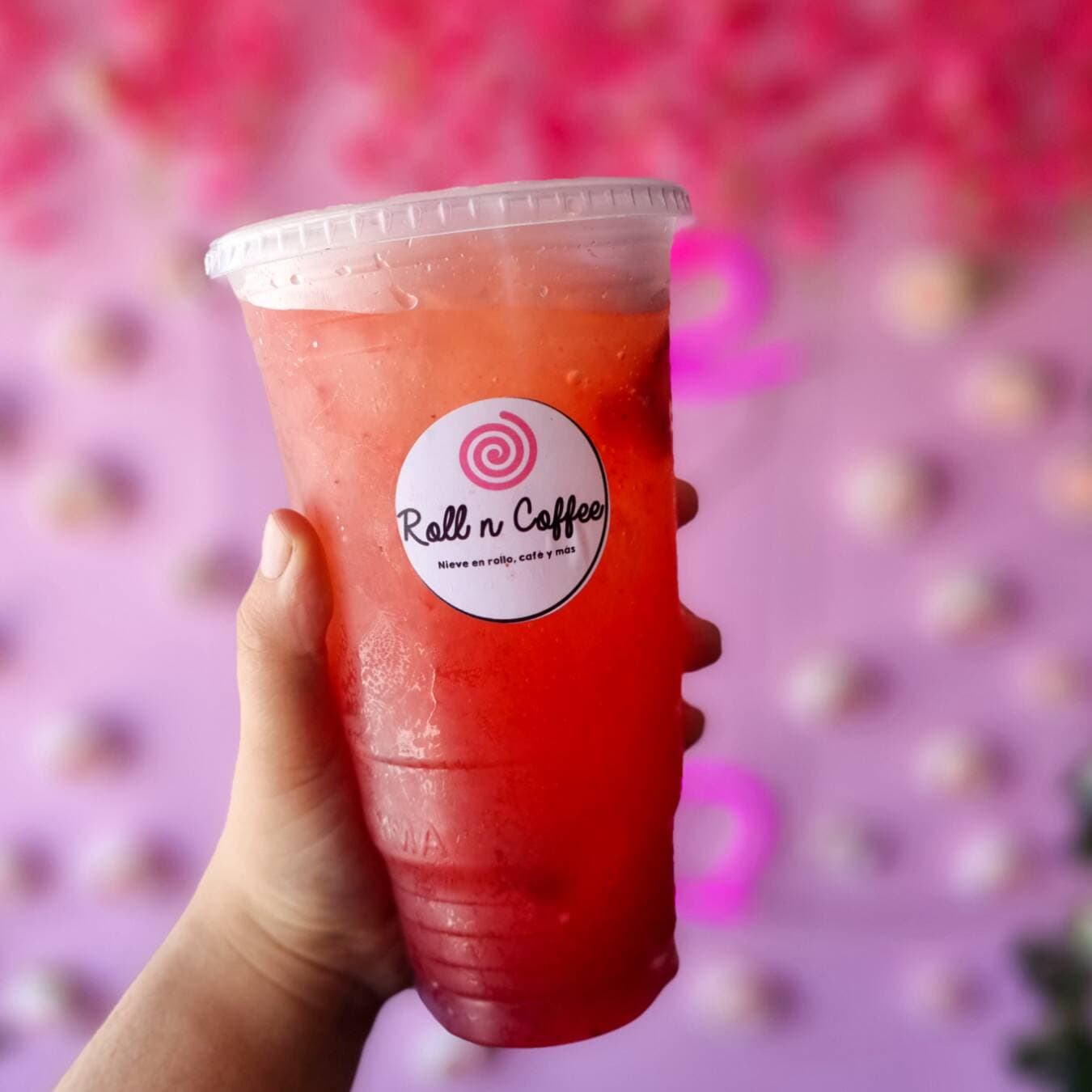 Strawberry lemonade